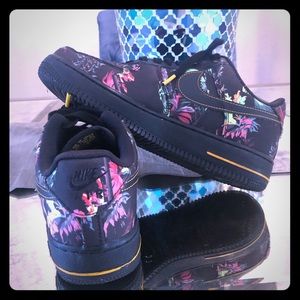 Nike Air Force One’s Lows